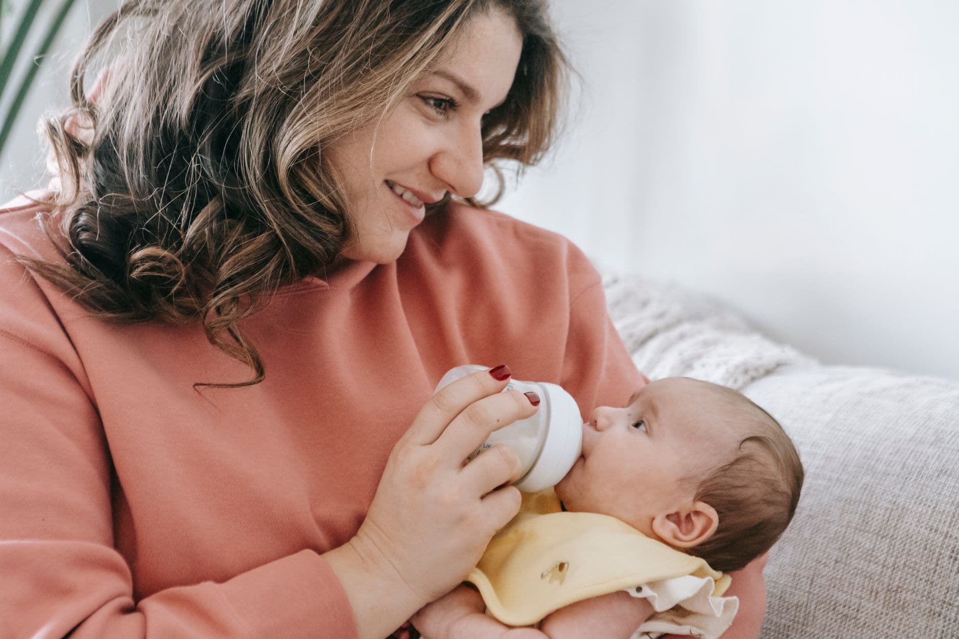 ¿Mamá primeriza? Debes saber esto sobre los primeros años de vida y nutrición