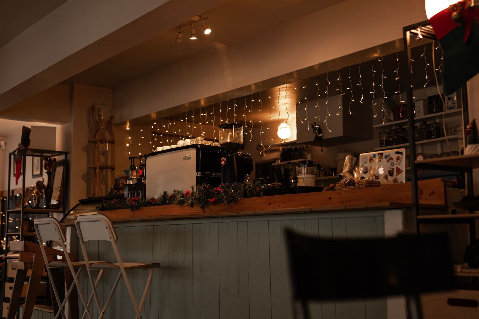 Wonderland Café